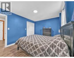 1828 Service ROAD - 17