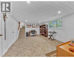 1828 Service ROAD - 23
