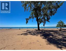 1041 HERITAGE ROAD - 38