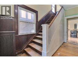 956 VICTORIA - 43