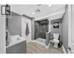 195 Francis Cres - 26