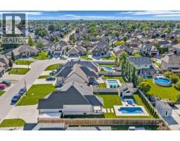 195 Francis Cres - 43