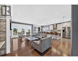 195 Francis Cres - 6