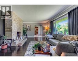 1235 Gesto Sideroad - 5