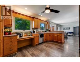 1235 Gesto Sideroad - 8