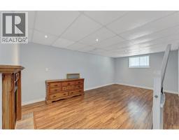 752 HELENA CRESCENT - 25