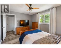 538 Michael CRESCENT - 29