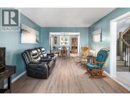 538 Michael CRESCENT - 9