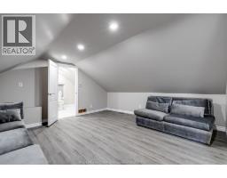 559 Chatham STREET East - 16