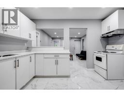 559 Chatham STREET East - 8