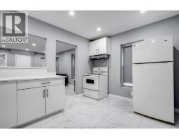 559 Chatham STREET East - 9