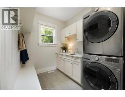 920 ERIE AVENUE West - 23