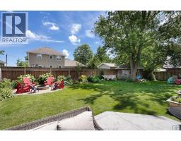 920 ERIE AVENUE West - 38