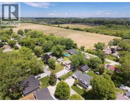 920 ERIE AVENUE West - 43