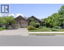 2203 ROXBOROUGH - 1