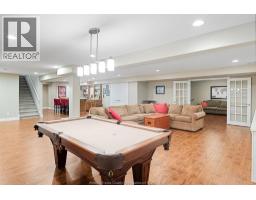 2203 ROXBOROUGH - 32