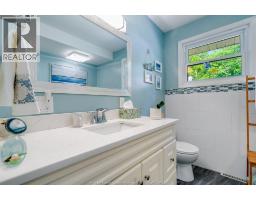 27 Mersea Rd 12 - 14
