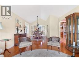 1099 IMPERIAL CRESCENT - 10