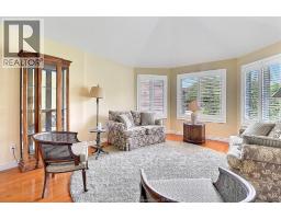 1099 IMPERIAL CRESCENT - 8