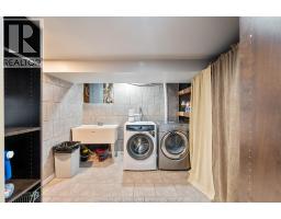 2870 GLENWOOD AVENUE - 38