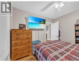 636 STANLEY - 18
