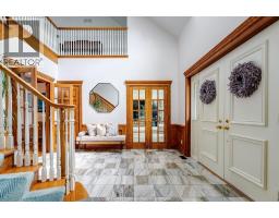 323 TALBOT STREET South - 12