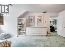 323 TALBOT STREET South - 36