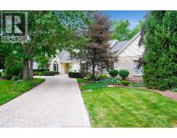 323 TALBOT STREET South - 43