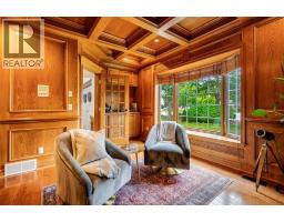 323 TALBOT STREET South - 7