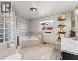 1122 Heritage ROAD - 20