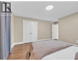 3000 MCROBBIE CRESCENT - 15