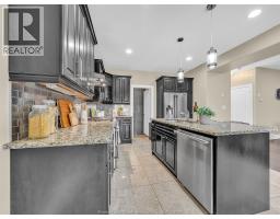 3000 MCROBBIE CRESCENT - 28