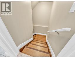 3000 MCROBBIE CRESCENT - 33
