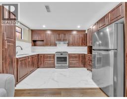 3000 MCROBBIE CRESCENT - 40