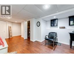 895 Malott AVENUE - 32