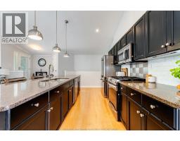 895 Malott AVENUE - 7