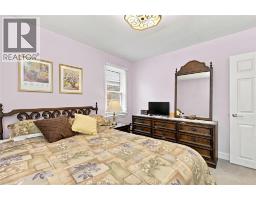 889 PATRICE DRIVE - 22