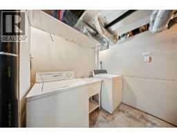1465 CAMPBELL AVENUE - 32