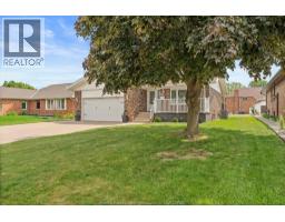 18 ELIZABETH CRESCENT - 3