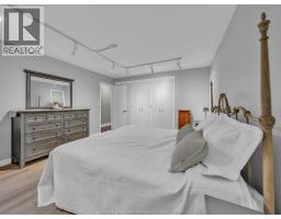 7 LONGBEACH DRIVE - 28
