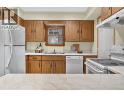 947 BRUCE AVENUE - 16