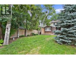 947 BRUCE AVENUE - 34