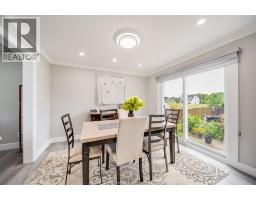 2405 ROXBOROUGH BOULEVARD - 11