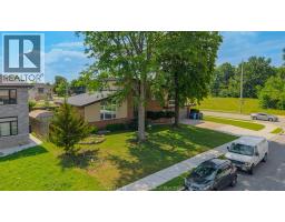2405 ROXBOROUGH BOULEVARD - 2