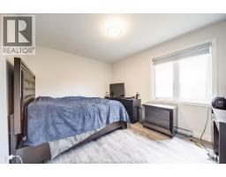 2405 ROXBOROUGH BOULEVARD - 22