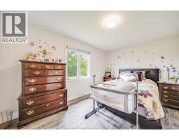 2405 ROXBOROUGH BOULEVARD - 23