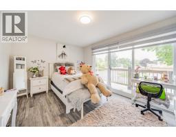 2405 ROXBOROUGH BOULEVARD - 25