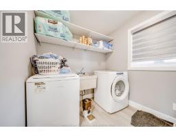 2405 ROXBOROUGH BOULEVARD - 35