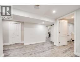 2405 ROXBOROUGH BOULEVARD - 37