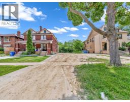 421 PARTINGTON AVENUE - 7